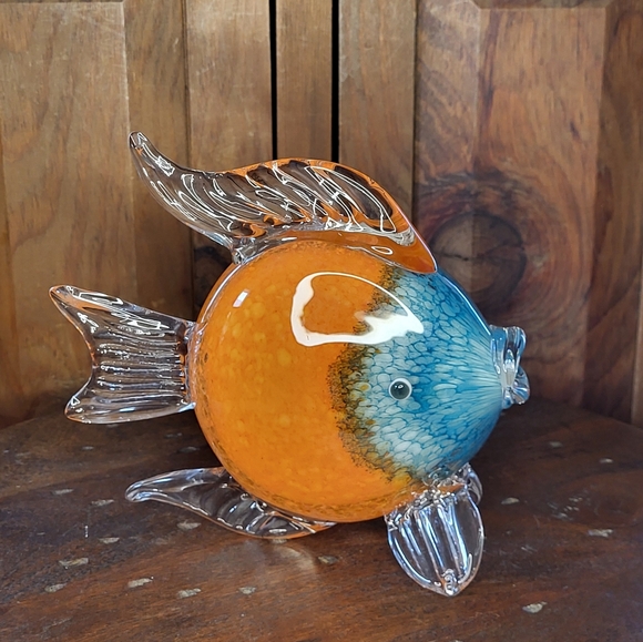 Glass Fish Figurine in Orange and Blue - Picture 9 of 14